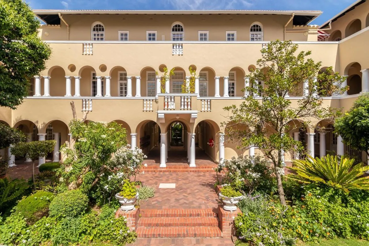 Cape Town Historical Victoria Court Apartment  Cape Town